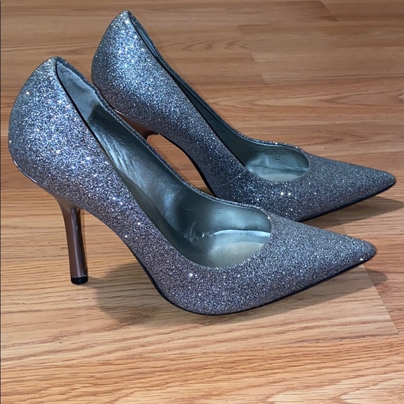 Guess Shoes - Sparkling heels